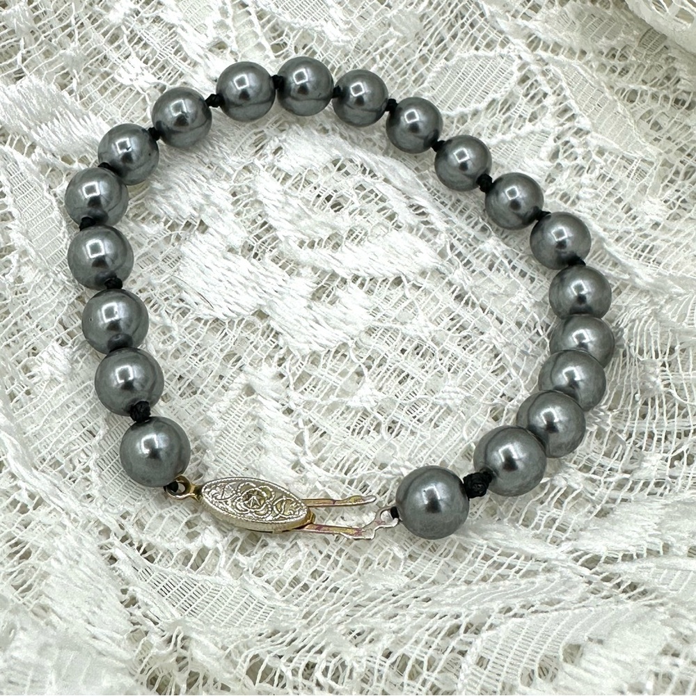 Vintage Fishhook Clasp Purple Pearl Bracelet
